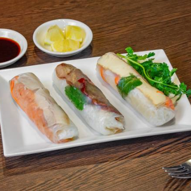 Barbecue Chicken Rice Paper Rolls (3 Pcs)